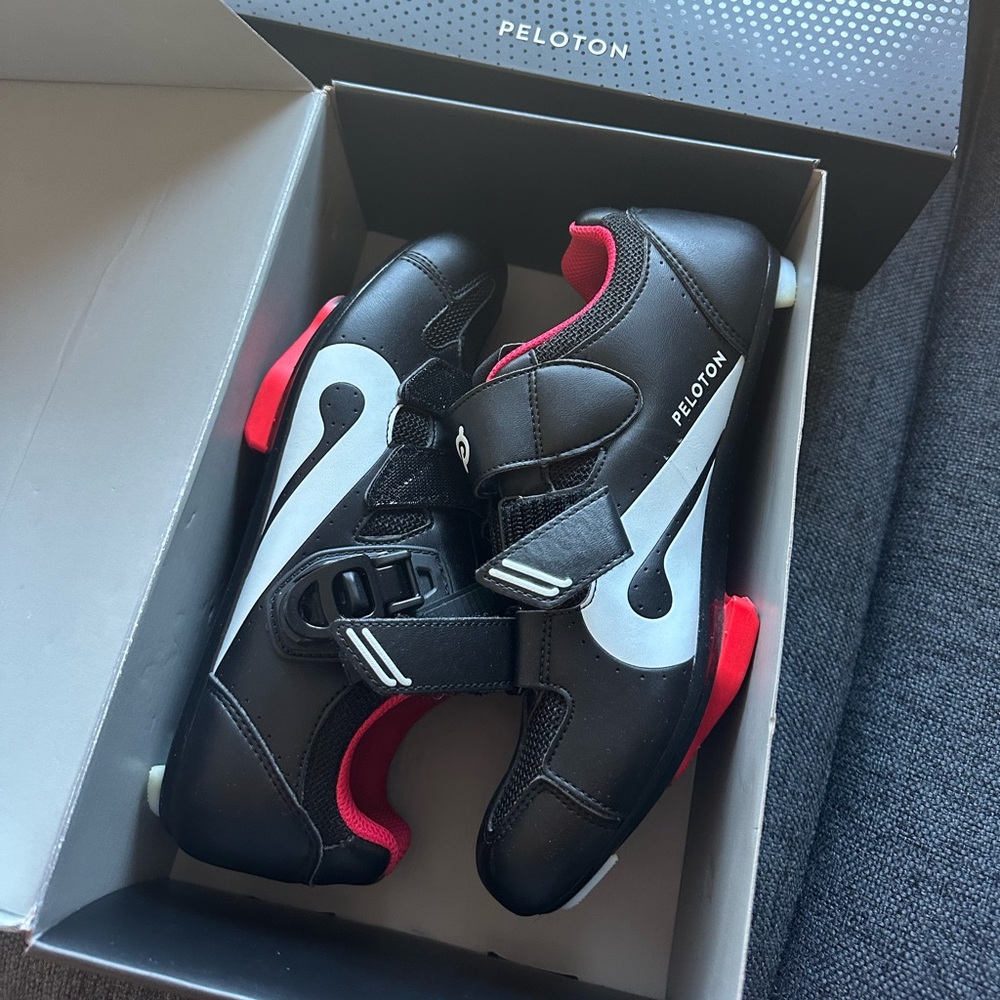 Peloton shoes size 40 women